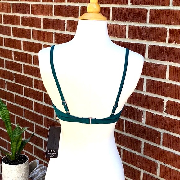 NWT CALIA by Carrie Underwood Lattice Front Top - Picture 4 of 8